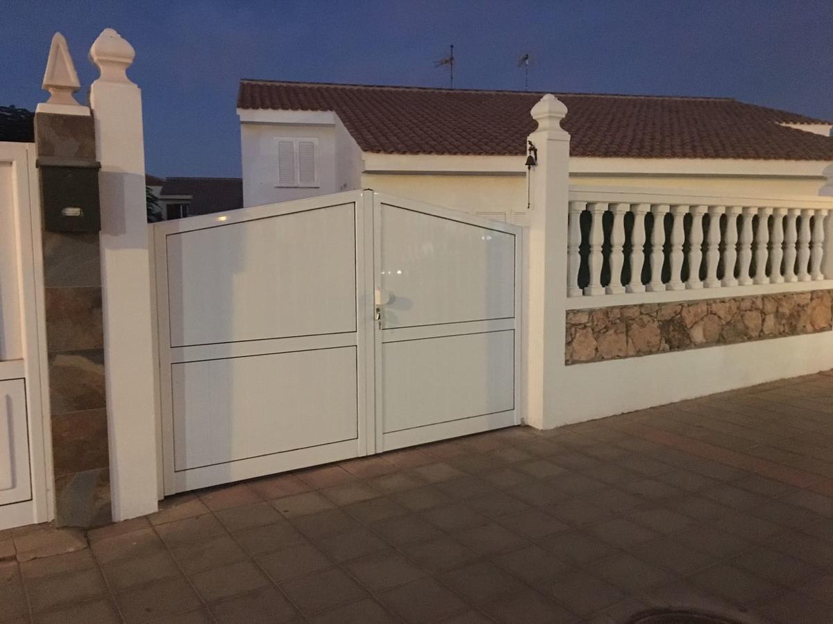 הוילה קורלחו Urbanizacion Cordoba מראה חיצוני תמונה